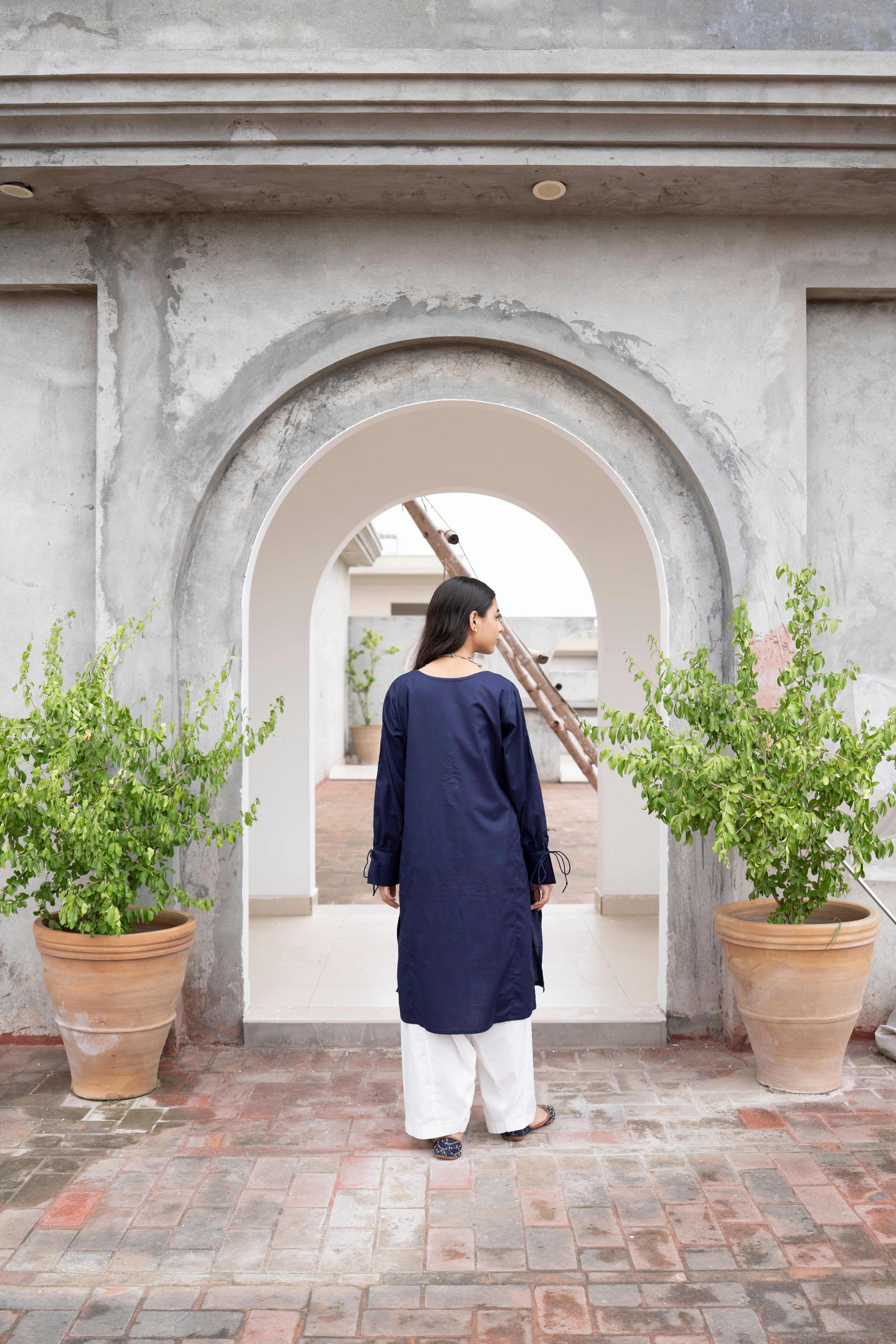 NOOR NAVY - STITCHED