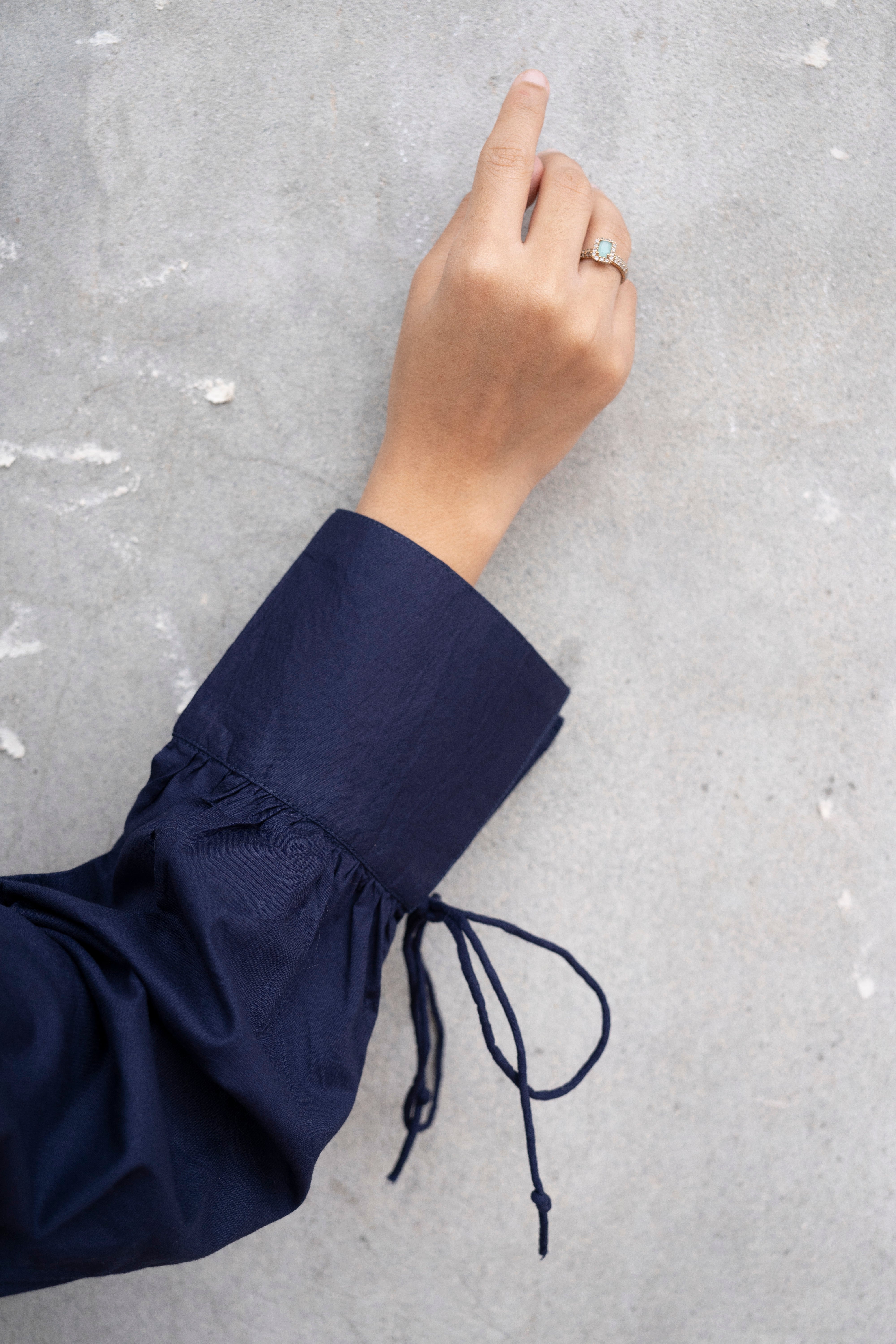 NOOR NAVY - STITCHED