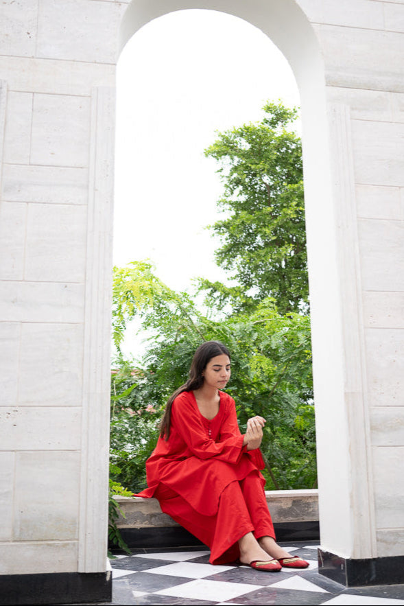 RED MINIMAL CHIC - STITCHED