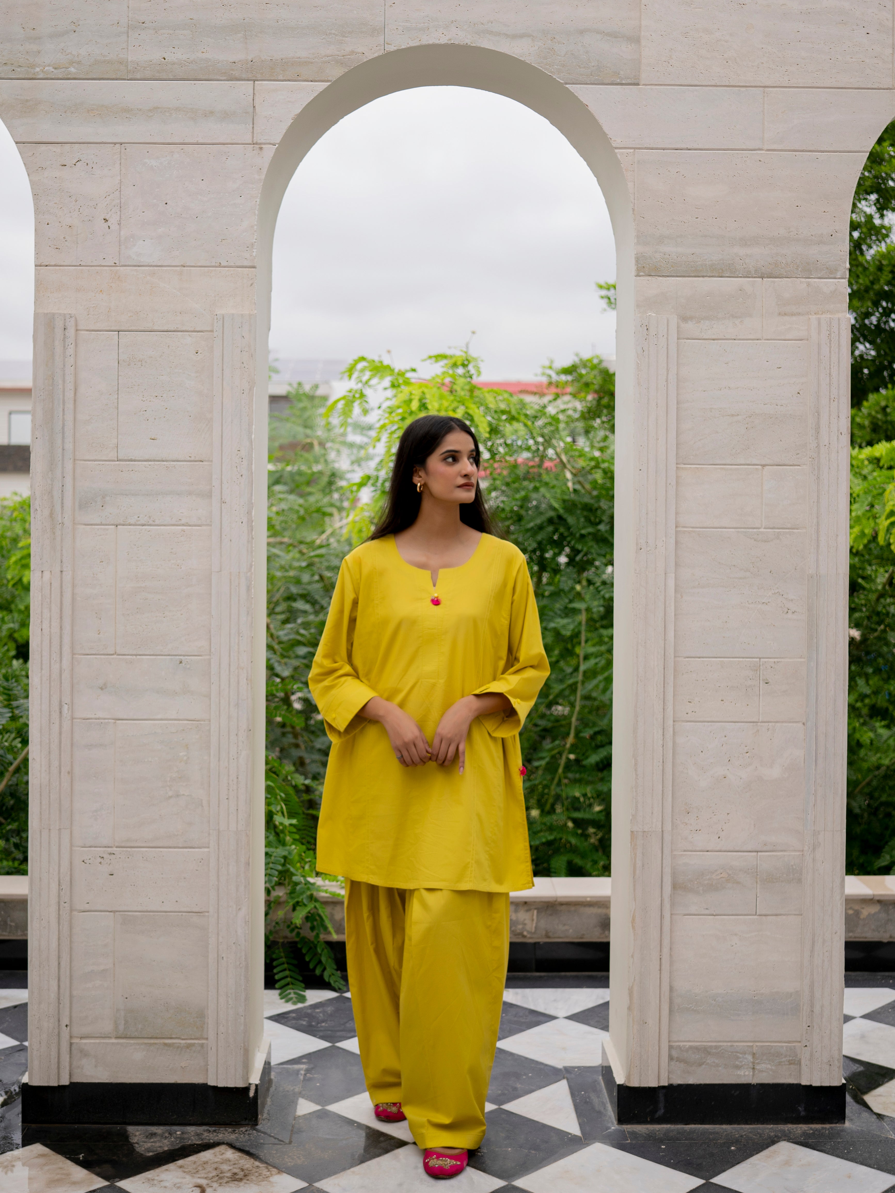 GOLDEN LIME - STITCHED