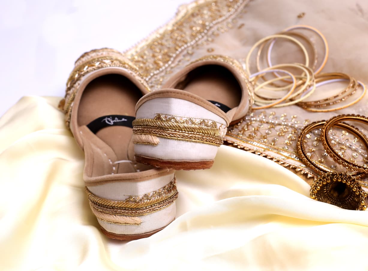 Golden Beige - Khussa